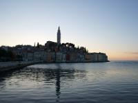 Stadtsilhouette Rovinj im Abendlicht